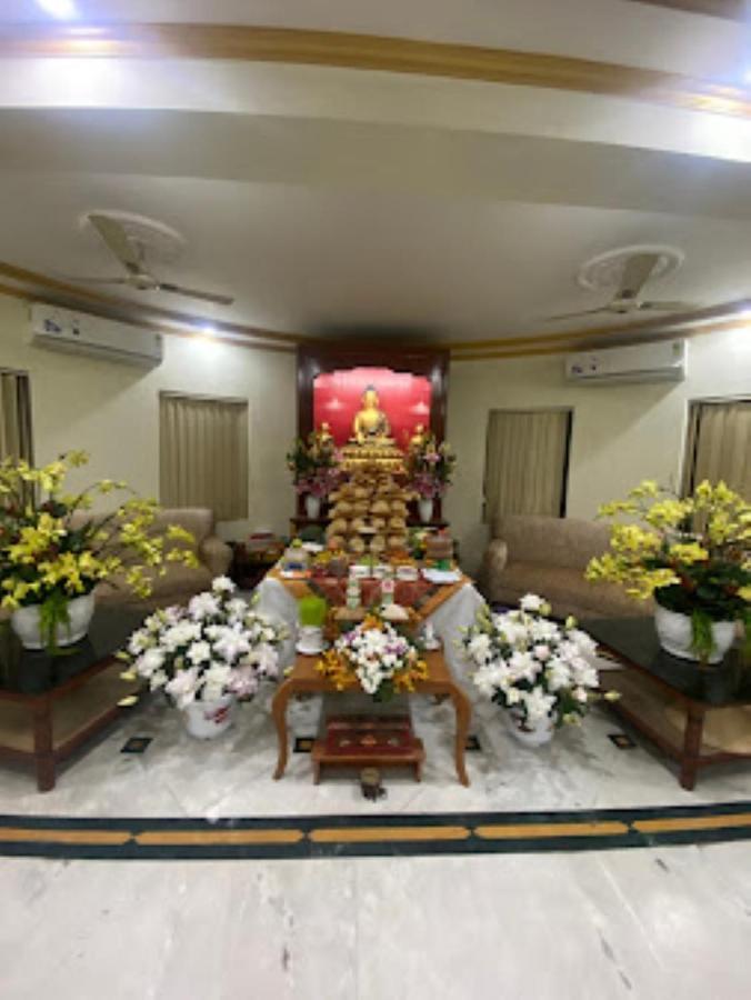 Hotel Mahayana ブッダガヤ エクステリア 写真